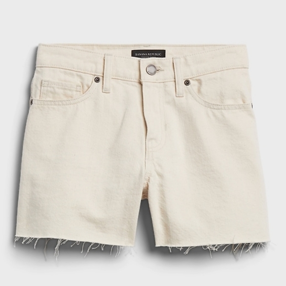 Banana Republic Pants - Banana Republic NWT Women's Ecru Cream Denim Mid Rise 4" Jean Shorts Jorts